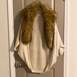 Bebe sweater with faux fur collar